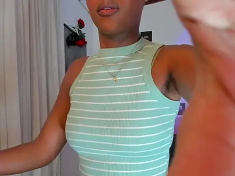 irisallen12 online show from October 2, 11:56 pm