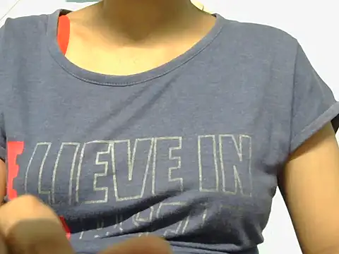 Snapshot of Thimiralagi chatting on February 4, 7:20 pm Thimiralagi online show from February 4, 7:20 pm