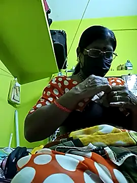 Snapshot of Tamil_yamuna_hindi chatting on December 18, 5:26 am Tamil yamuna hindi online show from December 18, 5:26 am