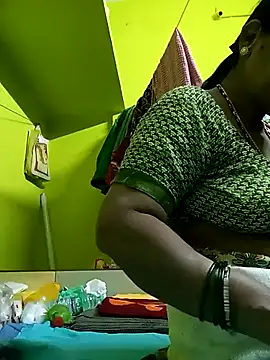 Snapshot of Tamil_yamuna_hindi chatting on March 21, 1:56 pm Tamil yamuna hindi online show from March 21, 1:56 pm