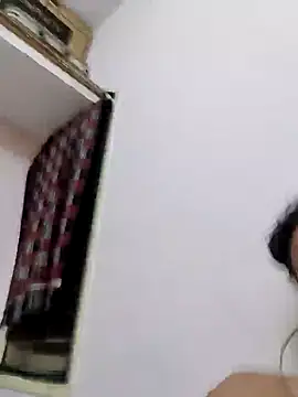 Snapshot of Raj1043 chatting on January 30, 7:04 pm Raj1043 online show from January 30, 7:04 pm