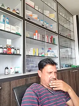 Raj1043 online show from March 18, 6:49 am