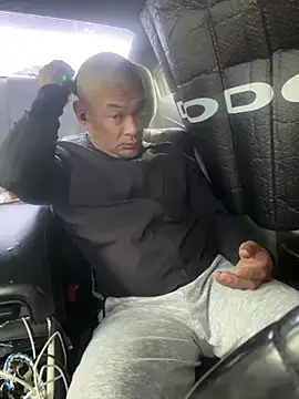 EatMyCake831 online show from February 19, 9:11 pm