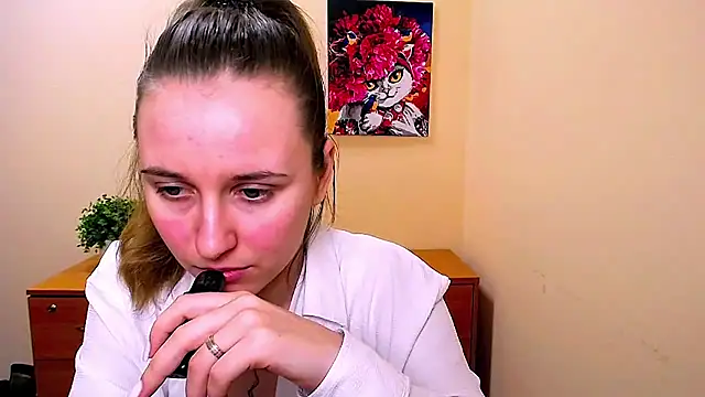 Snapshot of _Nicole_new chatting on February 27, 1:07 pm  Nicole new online show from February 27, 1:07 pm