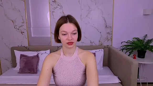 DanaLoved online show from December 17, 7:18 am