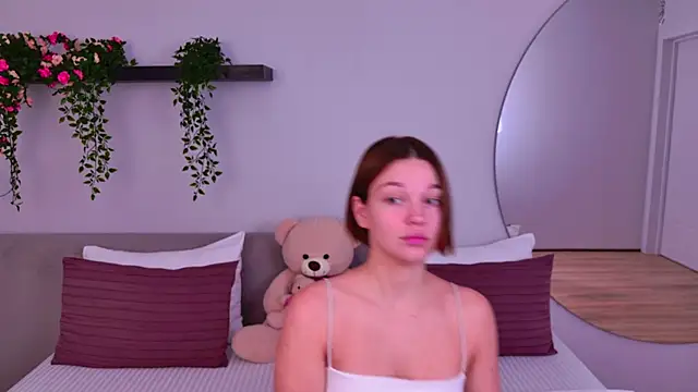 DanaLoved online show from February 27, 8:17 am