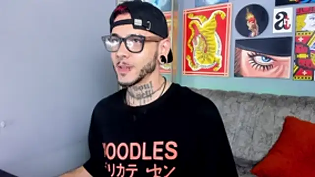 MurdockH online show from November 14, 6:34 am