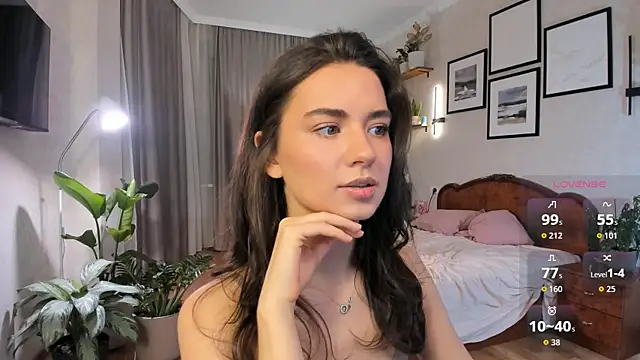 NicoleLuv online show from December 14, 5:40 pm