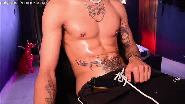 Snapshot of DemonKush-- chatting on February 11, 6:02 pm DemonKush-- online show from February 11, 6:02 pm