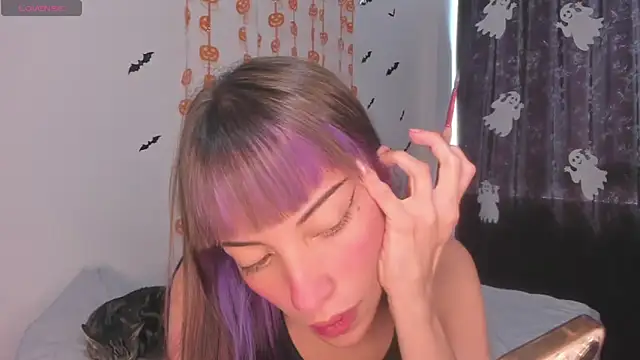 MiaGoth  online show from October 22, 4:18 pm