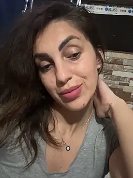 EmaSkyes online show from October 17, 6:43 pm