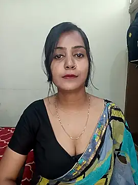 Snapshot of Miss-Riyasingh chatting on April 18, 5:22 am Miss-Riyasingh online show from April 18, 5:22 am