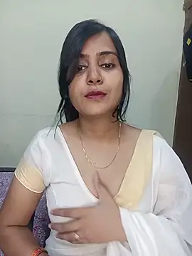 Snapshot of Miss-Riyasingh chatting on May 10, 5:29 pm Miss-Riyasingh online show from May 10, 5:29 pm