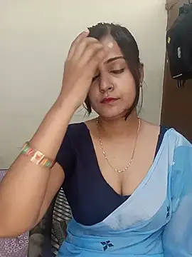 Snapshot of Miss-Riyasingh chatting on May 15, 3:46 am Miss-Riyasingh online show from May 15, 3:46 am