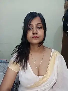Snapshot of Miss-Riyasingh chatting on May 24, 5:07 pm Miss-Riyasingh online show from May 24, 5:07 pm