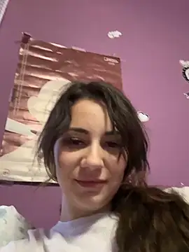 Snapshot of BelleSkye chatting on March 15, 2:34 pm BelleSkye online show from March 15, 2:34 pm
