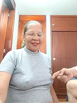 Snapshot of MATTHEW_MRANDA chatting on February 26, 8:44 pm MATTHEW MRANDA online show from February 26, 8:44 pm