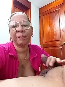 Snapshot of MATTHEW_MRANDA chatting on March 14, 2:08 pm MATTHEW MRANDA online show from March 14, 2:08 pm