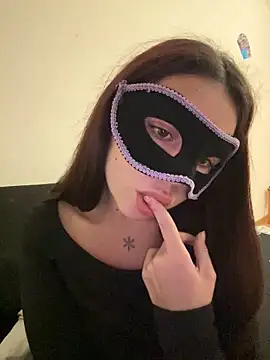 Sarettamiss online show from January 12, 9:29 pm