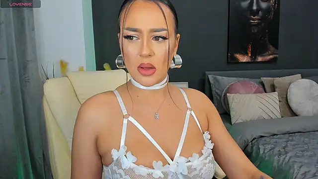 Snapshot of Sonia__Rey chatting on January 7, 10:08 pm Sonia Rey online show from January 7, 10:08 pm