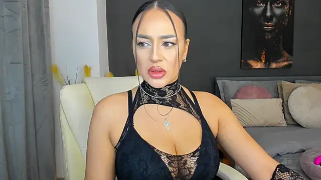 Snapshot of Sonia__Rey chatting on February 26, 4:03 am Sonia Rey online show from February 26, 4:03 am