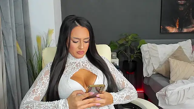 Snapshot of Sonia__Rey chatting on September 17, 9:05 pm Sonia Rey online show from September 17, 9:05 pm