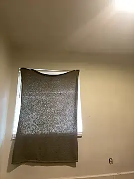 honeybrow online show from December 29, 3:35 pm