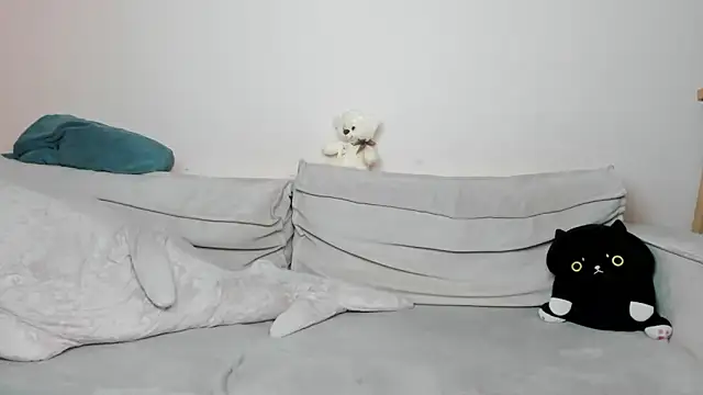 Snapshot of daeneryy chatting on December 12, 12:33 pm daeneryy online show from December 12, 12:33 pm