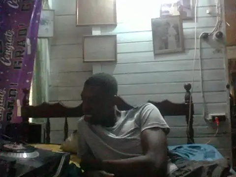 Snapshot of PELOVER chatting on October 27, 12:20 pm PELOVER online show from October 27, 12:20 pm