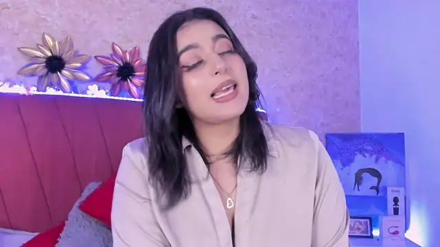 LorenaStevens online show from January 21, 9:03 am