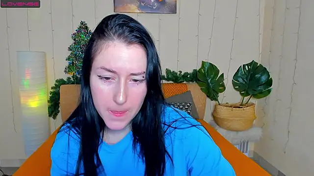 adell berry online show from December 19, 5:07 am