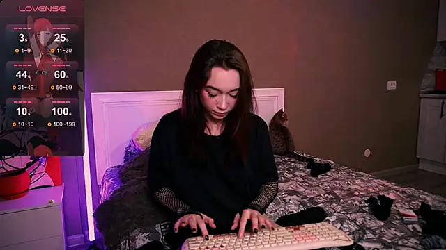 Kimiko   online show from October 10, 10:25 am