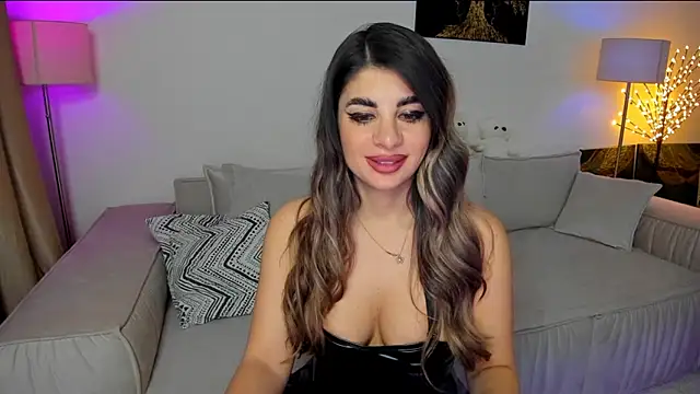 Queenofyouredreams online show from March 6, 1:58 am