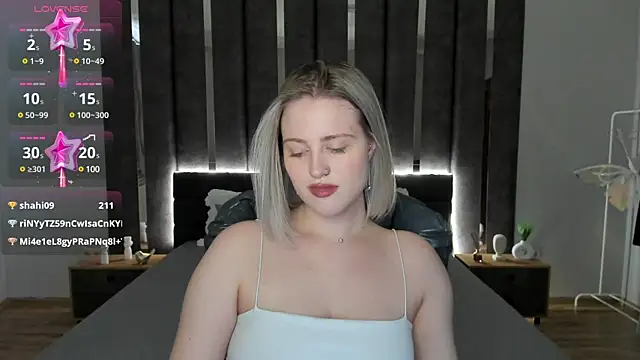  Sarah Soul  online show from January 23, 7:00 am