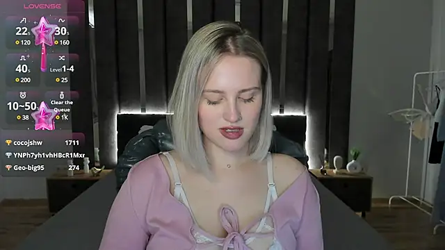  Sarah Soul  online show from January 24, 6:46 am