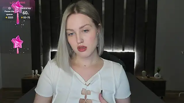  Sarah Soul  online show from February 2, 12:40 am