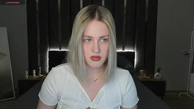  Sarah Soul  online show from February 5, 12:42 am