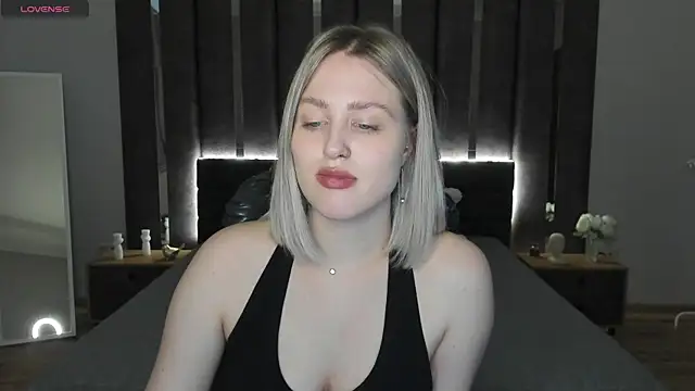  Sarah Soul  online show from February 11, 3:50 am