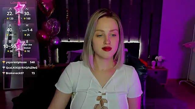  Sarah Soul  online show from March 8, 7:05 am