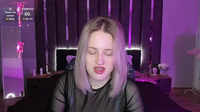  Sarah Soul  online show from March 21, 12:40 am