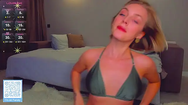 pretty girlnextdoor online show from January 23, 6:45 pm