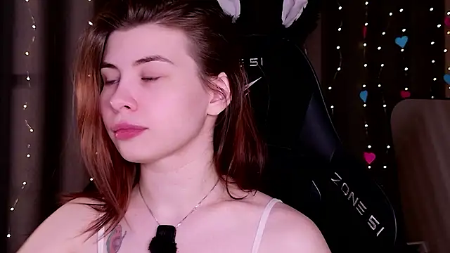 callmetori online show from March 4, 11:27 am