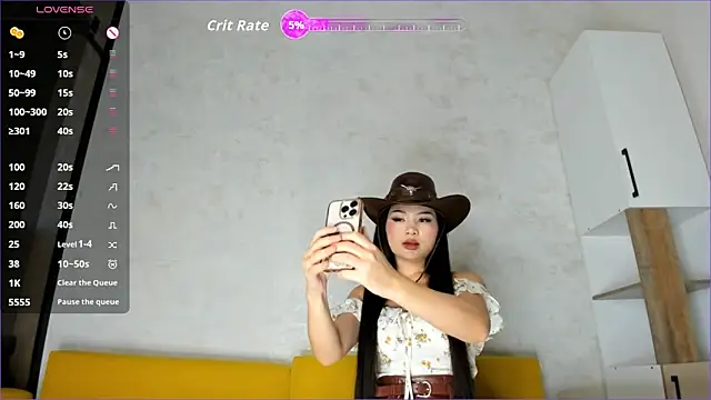 Snapshot of Xiao_Mei_ chatting on October 24, 5:15 am Xiao Mei  online show from October 24, 5:15 am