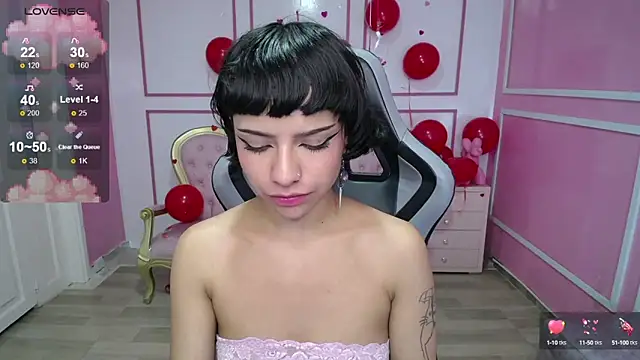 Snapshot of kathina_t chatting on February 26, 10:31 pm kathina t online show from February 26, 10:31 pm