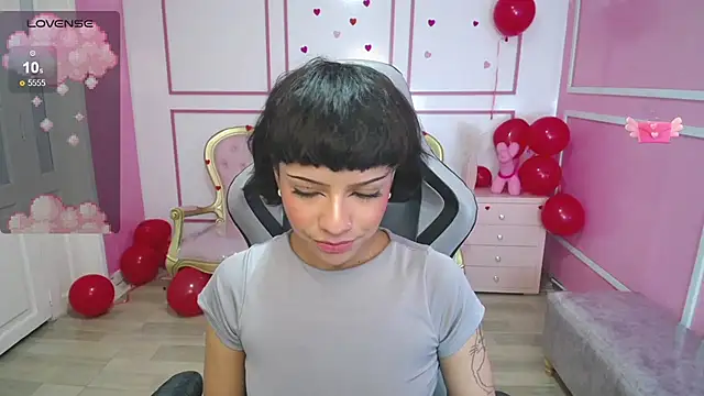 Snapshot of kathina_t chatting on March 4, 10:16 pm kathina t online show from March 4, 10:16 pm