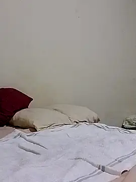 friendsloversex online show from December 29, 3:44 am