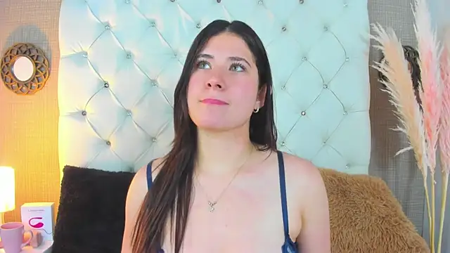 ValeryLovee online show from February 3, 9:41 am