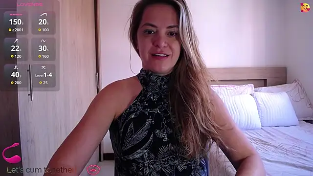 ParisW online show from July 14, 4:13 pm