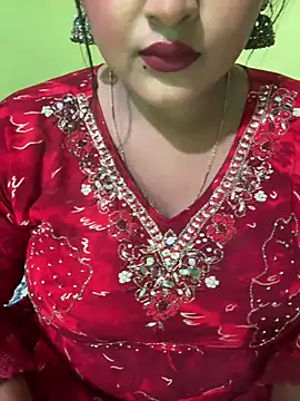 Snapshot of Ayesha_mahi chatting on July 11, 7:44 am Ayesha mahi online show from July 11, 7:44 am