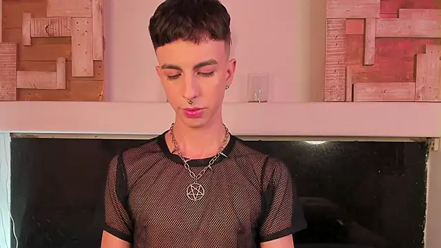 Snapshot of BrahmBelial_ chatting on January 11, 5:20 am BrahmBelial  online show from January 11, 5:20 am